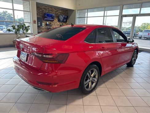 Used 2019 Volkswagen Jetta R-Line FWD image 15