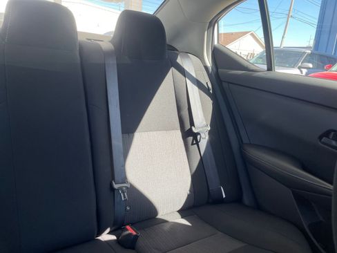 Used 2025 Nissan Sentra SV image 35