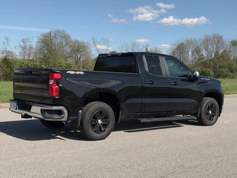 Used 2020 Chevrolet Silverado 1500 LT w/ Trailering Package image 29