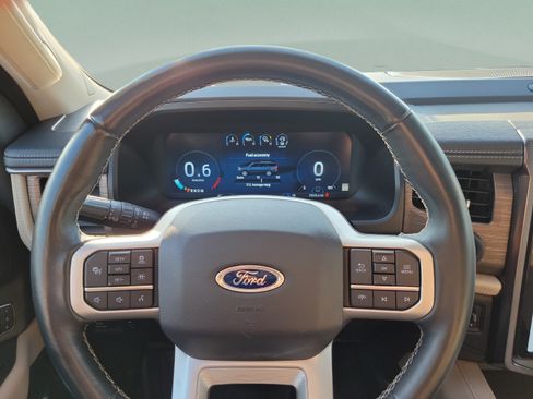 Used 2022 Ford Expedition Max Limited AWD/4WD image 22