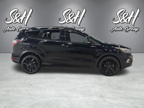 Used 2017 Ford Escape Titanium AWD/4WD image 21