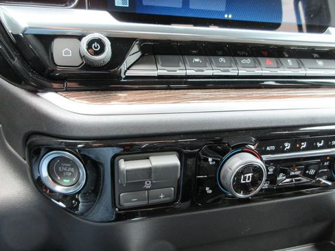 New 2026 Chevrolet Silverado 1500 RST w/ Convenience Package II AWD/4WD image 31