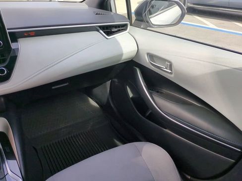 Used 2021 Toyota Corolla SE FWD image 19