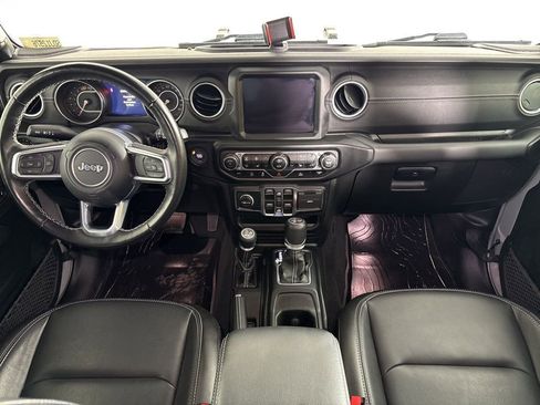 Used 2022 Jeep Wrangler Unlimited Sahara w/ LED Lighting Group AWD/4WD image 13
