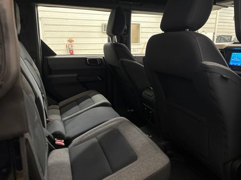 Used 2021 Ford Bronco 4-Door AWD/4WD image 29