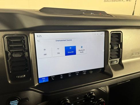 Used 2025 Ford Bronco Big Bend image 15