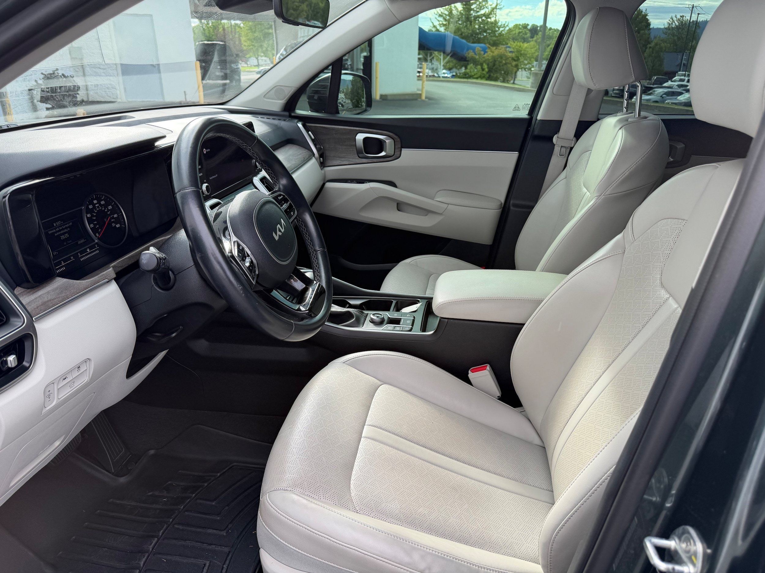 Used 2022 Kia Sorento X-Line EX AWD/4WD image 11
