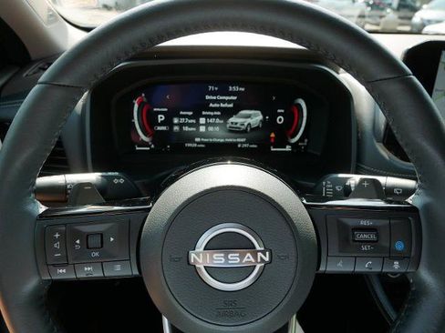Certified 2023 Nissan Rogue Platinum w/ Platinum Premium Package AWD/4WD image 26