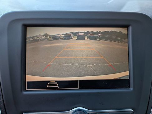 Used 2022 Chevrolet Equinox LT FWD image 24