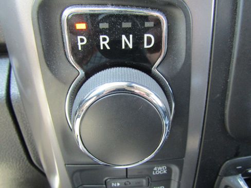 Used 2023 RAM 1500 Classic SLT w/ Trailer & Traction Group image 34