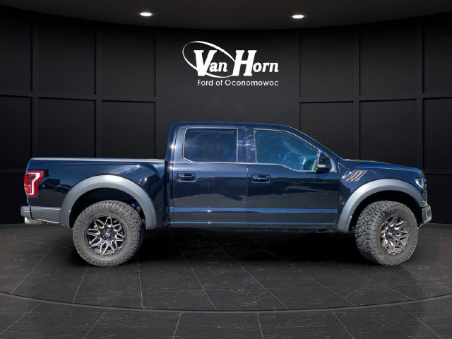 Used 2017 Ford F150 Raptor w/ Equipment Group 802A Luxury AWD/4WD image 8