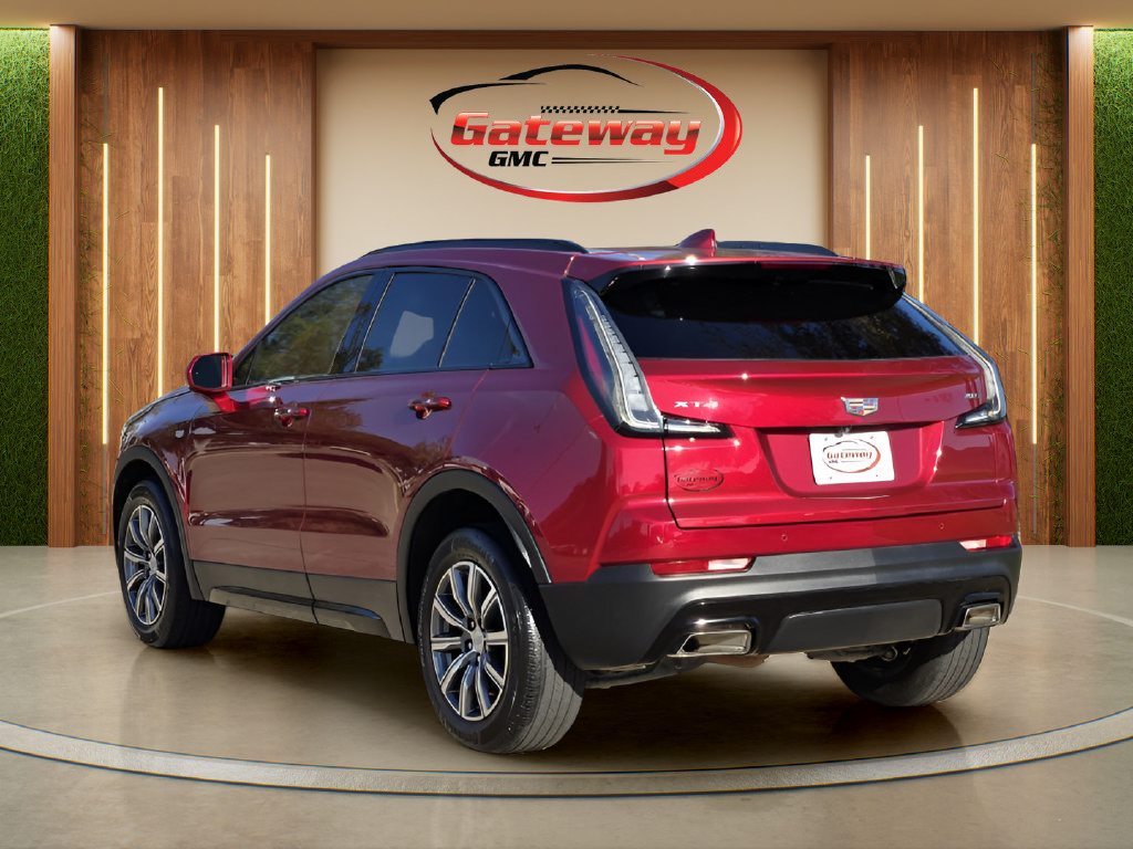 Used 2020 Cadillac XT4 Sport w/ Driver Awareness Package FWD image 7