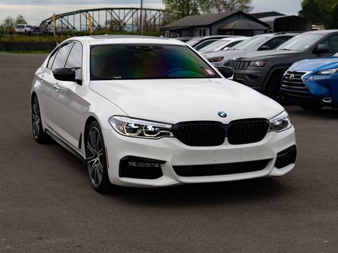 Used 2017 BMW 540i w/ M Sport Package image 24