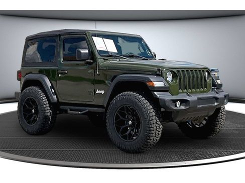 Used 2021 Jeep Wrangler Sport AWD/4WD image 14
