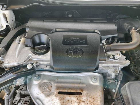 Used 2015 Toyota Camry LE FWD image 29