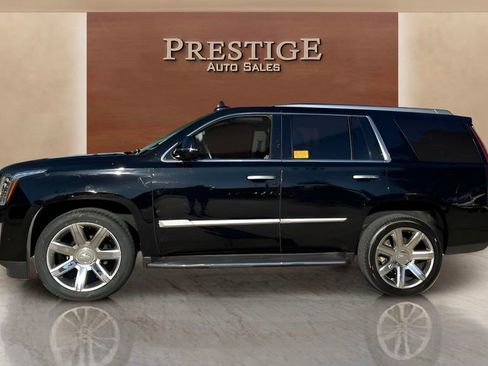 Used 2020 Cadillac Escalade Luxury image 28