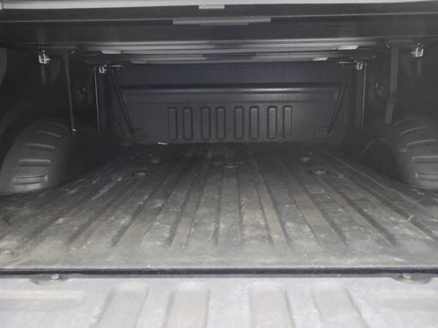 Used 2021 Ford F250 XLT w/ XLT Premium Package AWD/4WD image 32
