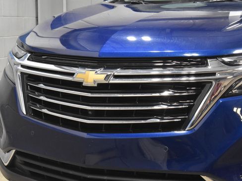 Used 2023 Chevrolet Equinox Premier FWD image 31
