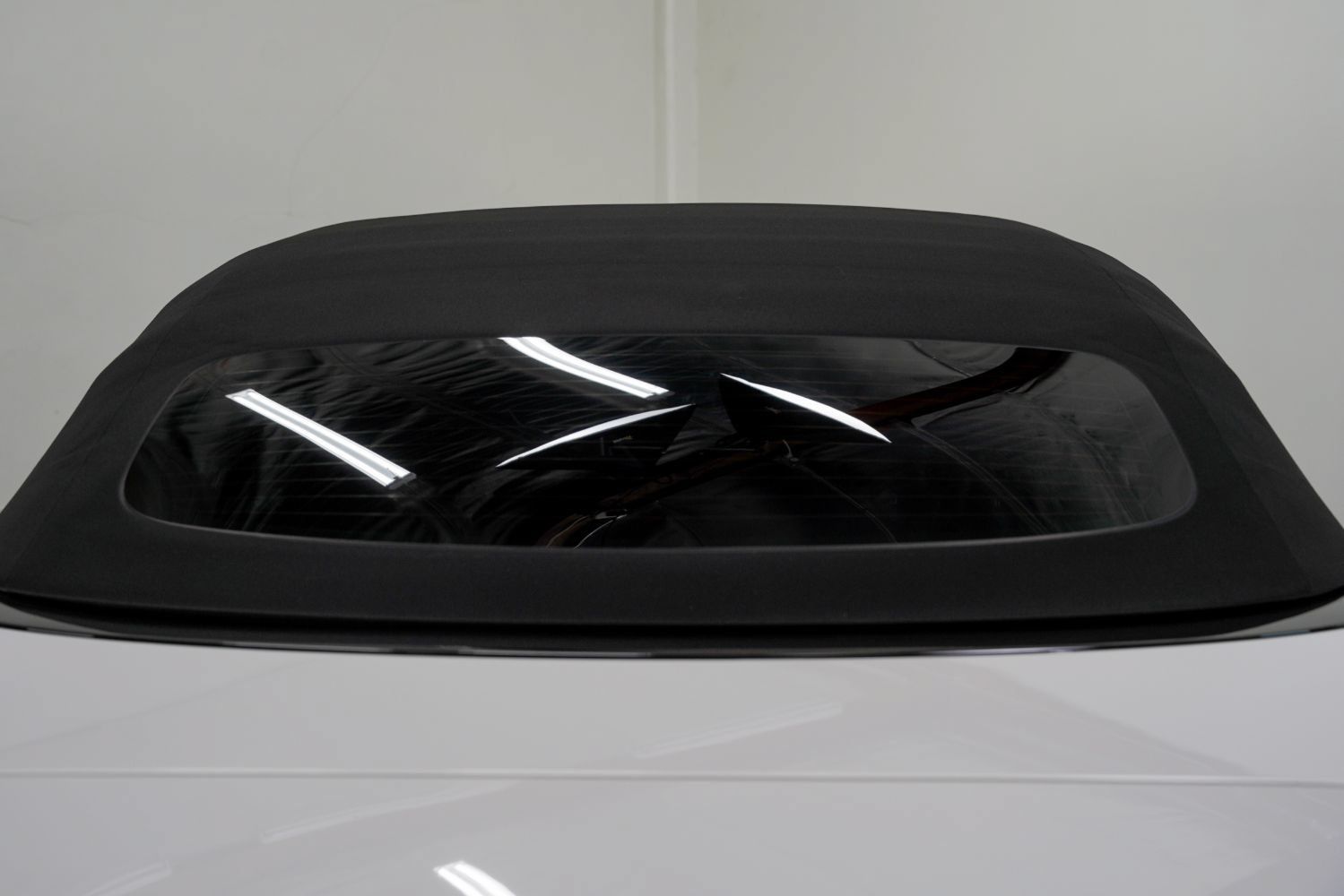 Used 2025 BMW M8 Competition w/ M Carbon Exterior Package AWD/4WD image 27