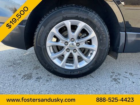 Used 2020 Chevrolet Equinox LT w/ Driver Convenience Package image 11