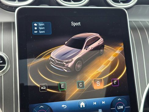 New 2026 Mercedes-Benz GLC 300 4MATIC image 33