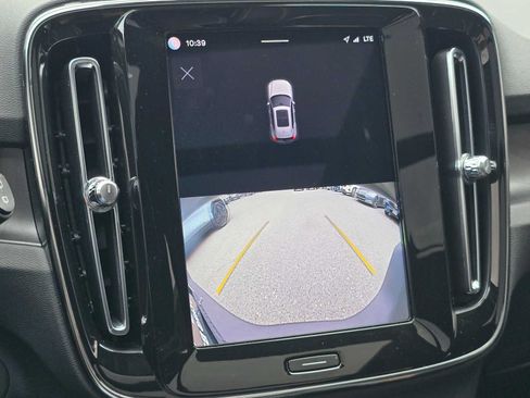 Certified 2023 Volvo XC40 Recharge Ultimate w/ Protection Package Premier AWD/4WD image 25