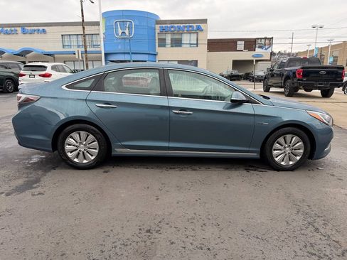Used 2016 Hyundai Sonata SE image 29