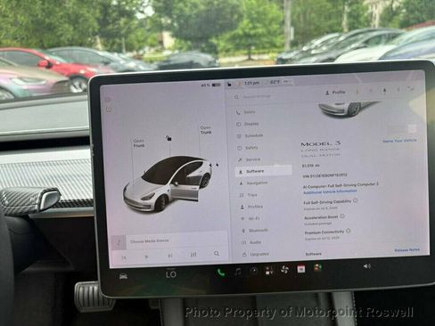 Used 2022 Tesla Model 3 Long Range AWD/4WD image 16