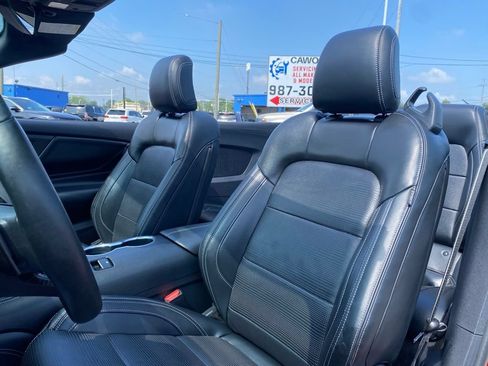 Used 2024 Ford Mustang GT Premium RWD image 10