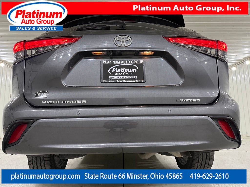 Used 2020 Toyota Highlander Limited FWD image 61