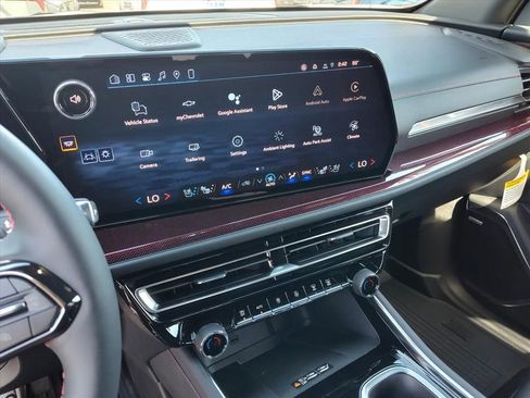 New 2026 Chevrolet Traverse RS w/ LPO, Floor Liner Package image 10