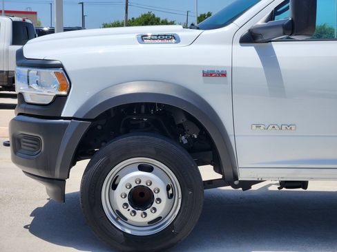 Used 2021 RAM 4500 Tradesman RWD image 10