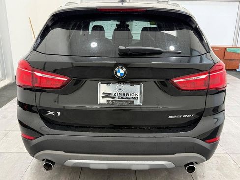 Used 2018 BMW X1 sDrive28i image 3