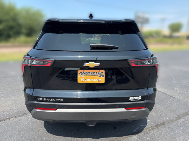 Used 2025 Chevrolet Equinox LT AWD/4WD image 4