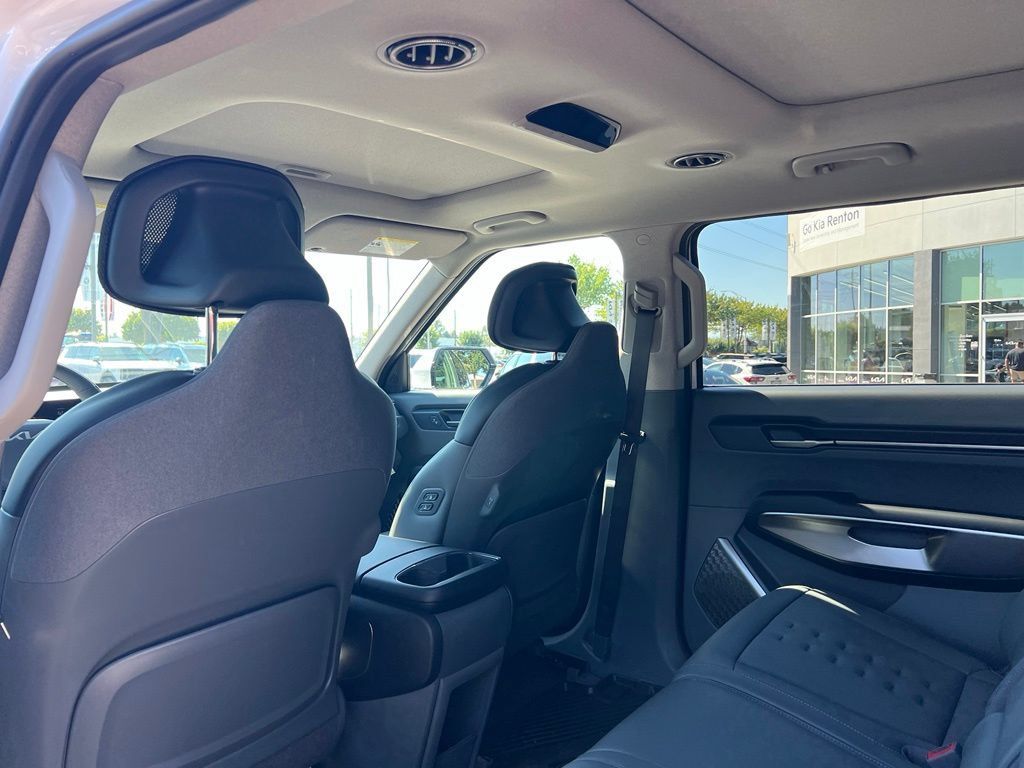 Certified 2026 Kia EV9 Wind AWD/4WD image 11
