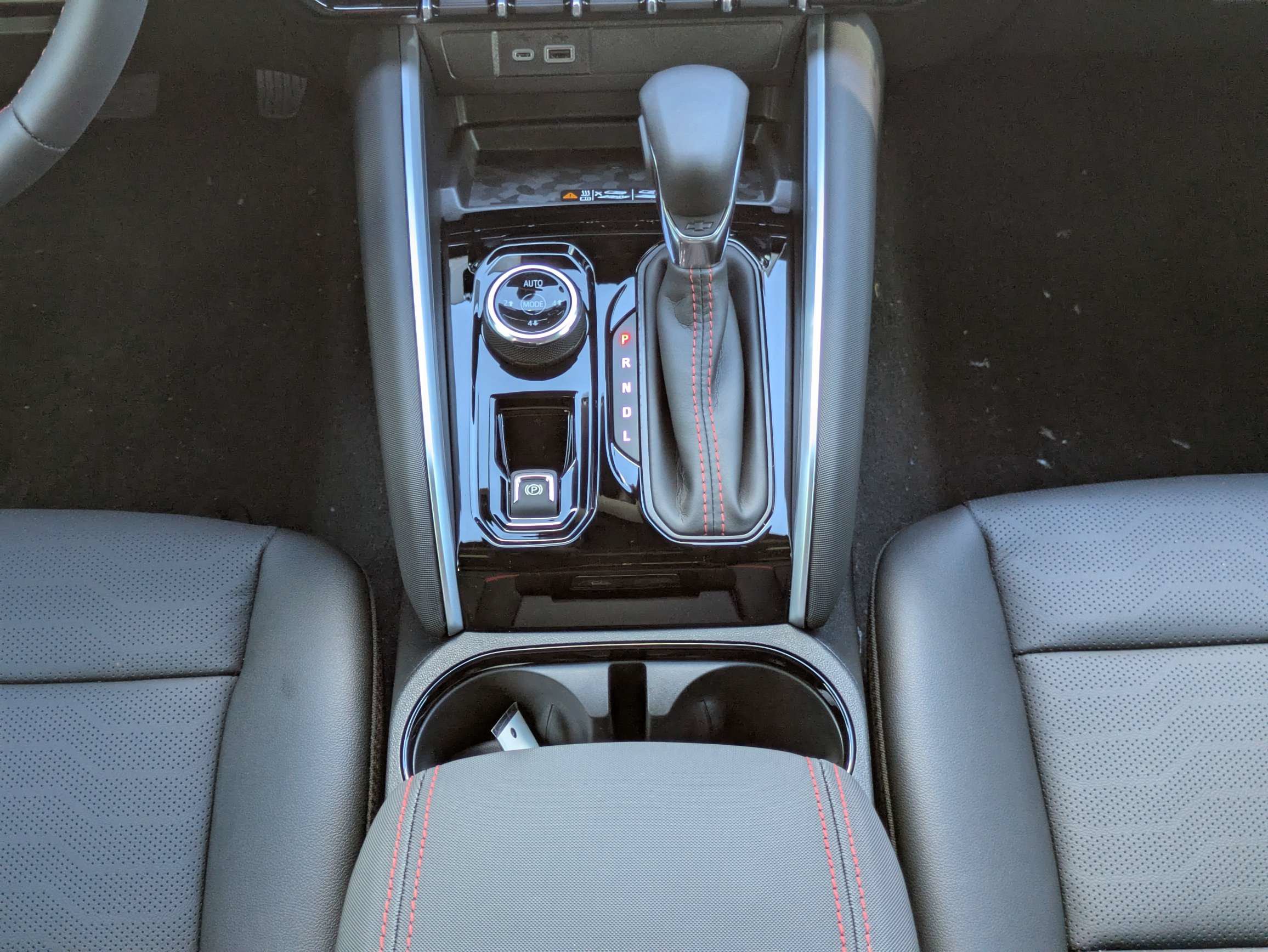 New 2026 Chevrolet Colorado Z71 w/ Technology Package AWD/4WD image 6