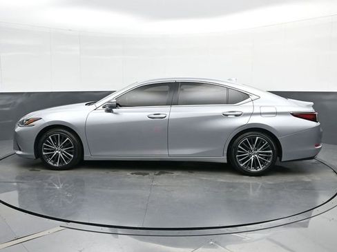 Certified 2022 Lexus ES 350 w/ Premium Package FWD image 5