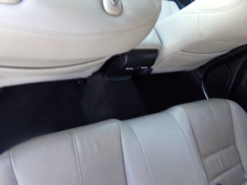 Used 2014 Honda Crosstour EX-L image 17