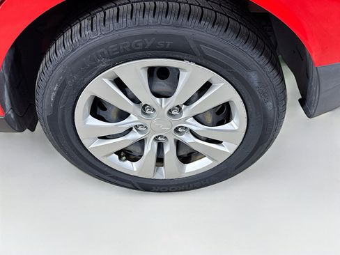 Used 2022 Kia Soul LX image 35