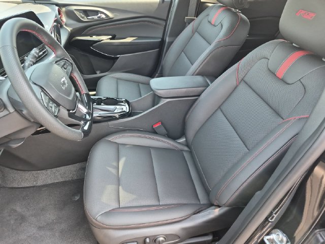 Used 2026 Chevrolet Trax RS w/ Driver Confidence Package FWD image 15