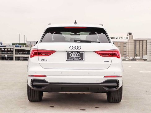 Used 2025 Audi Q3 2.0T Premium w/ Convenience Package AWD/4WD image 5