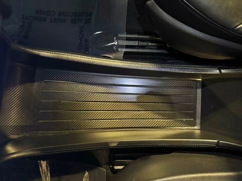 Used 2013 Tesla Model S Performance RWD image 15
