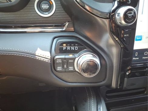 Used 2022 RAM 1500 Limited w/ Body Color Bumper Group AWD/4WD image 20