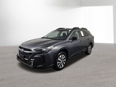Used 2023 Subaru Outback Premium AWD/4WD image 2