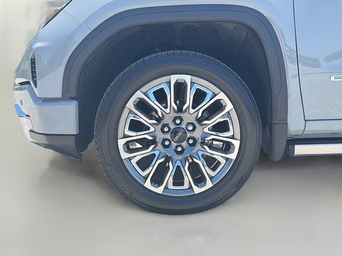 Used 2025 GMC Sierra 1500 Denali Ultimate AWD/4WD image 42