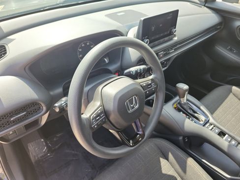 Used 2024 Honda HR-V LX image 24