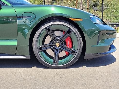 New 2025 Porsche Taycan GTS AWD/4WD image 10