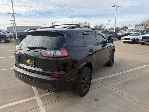 Used 2021 Jeep Cherokee High Altitude image 4