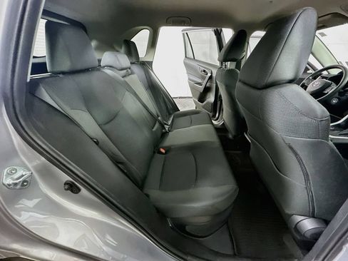 Used 2024 Toyota RAV4 LE AWD/4WD image 11