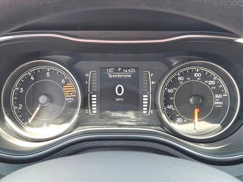 Used 2019 Jeep Cherokee Latitude w/ Popular Appearance Group FWD image 12